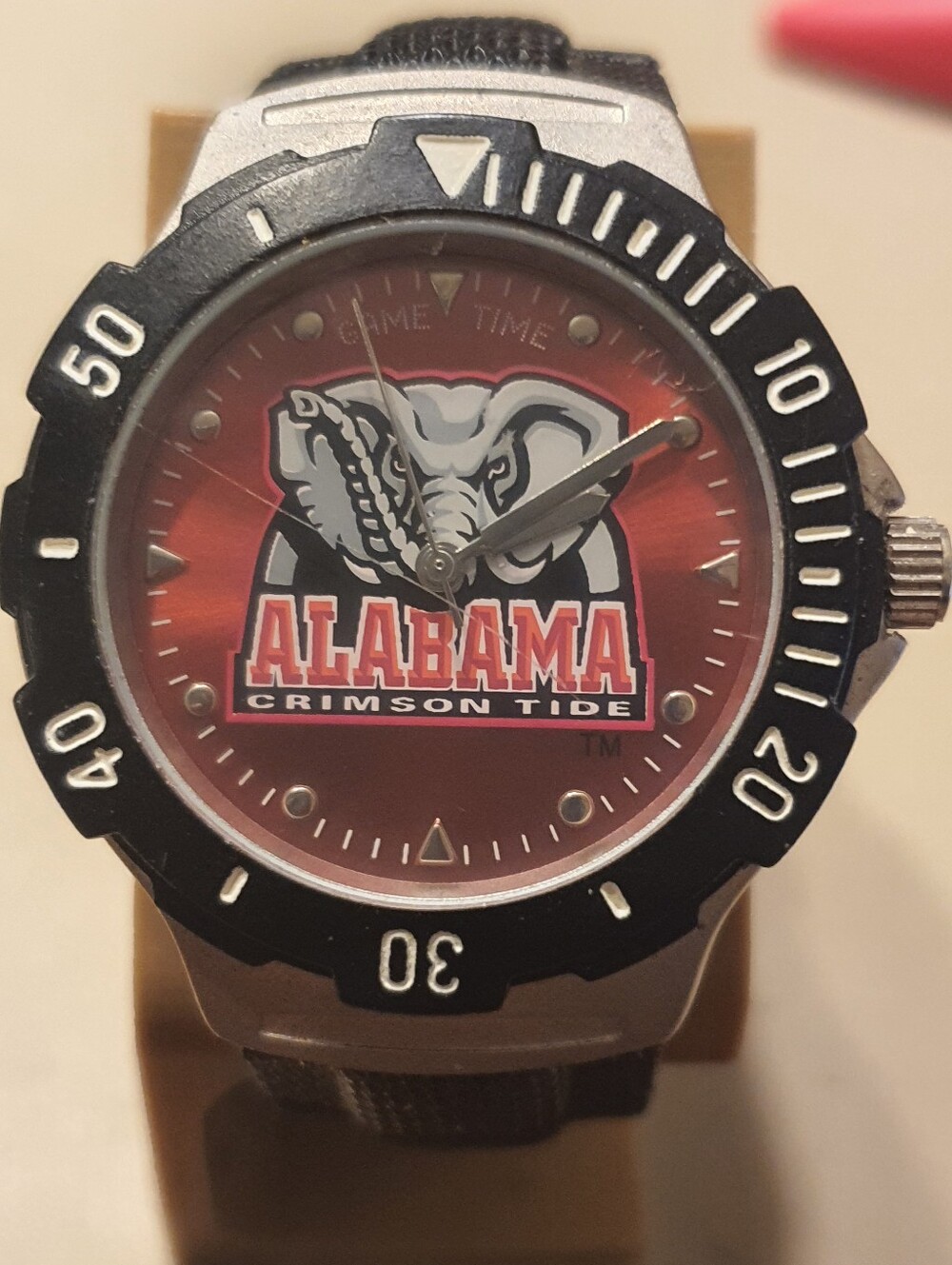 10/$20 Alabama Crimson Tide By Game Time Silver/Black/Red Men's Watch